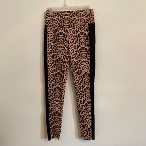 leopard print leggings
